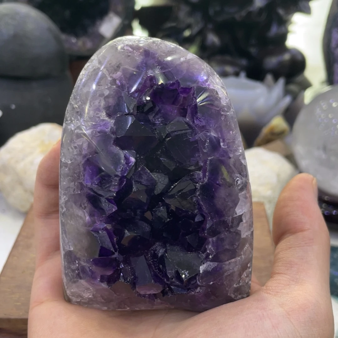 未镶嵌珠宝半成品水晶