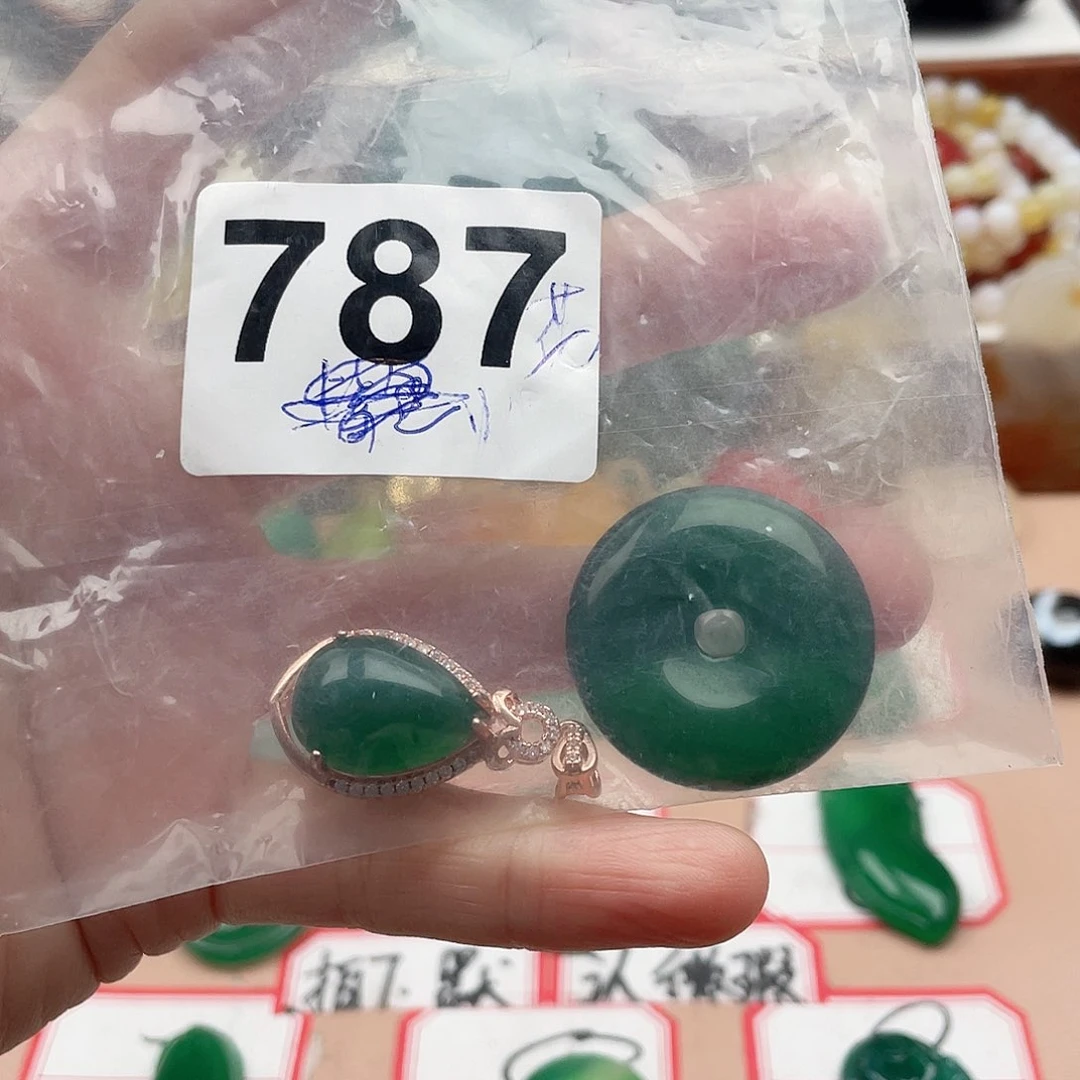 合金颈饰玛瑙/玉髓?***?