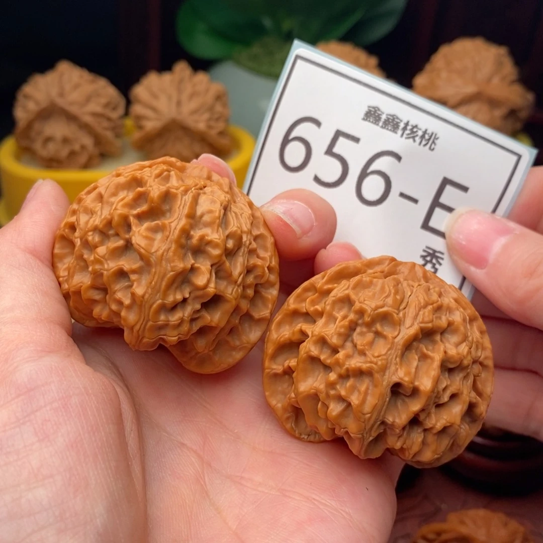 文玩核桃把件苹果园44