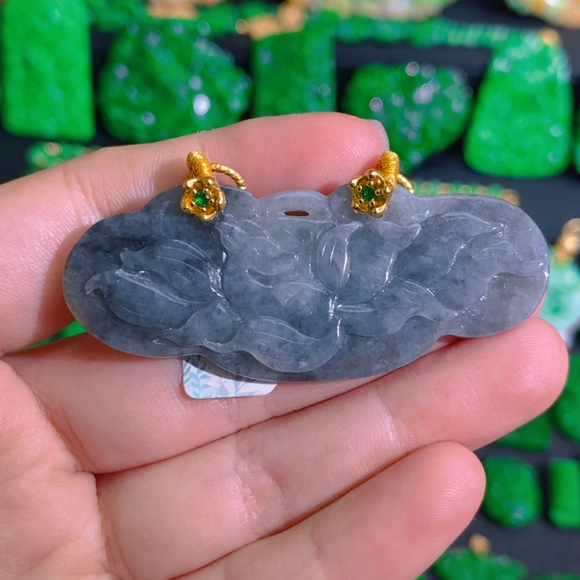 【闪购商品】翡翠未镶嵌颈饰吊坠