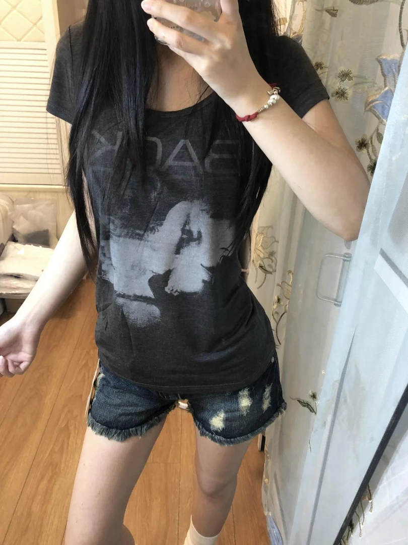 美式复古人像印花短袖T恤女夏季新款修身显瘦亚文化千禧辣妹上衣