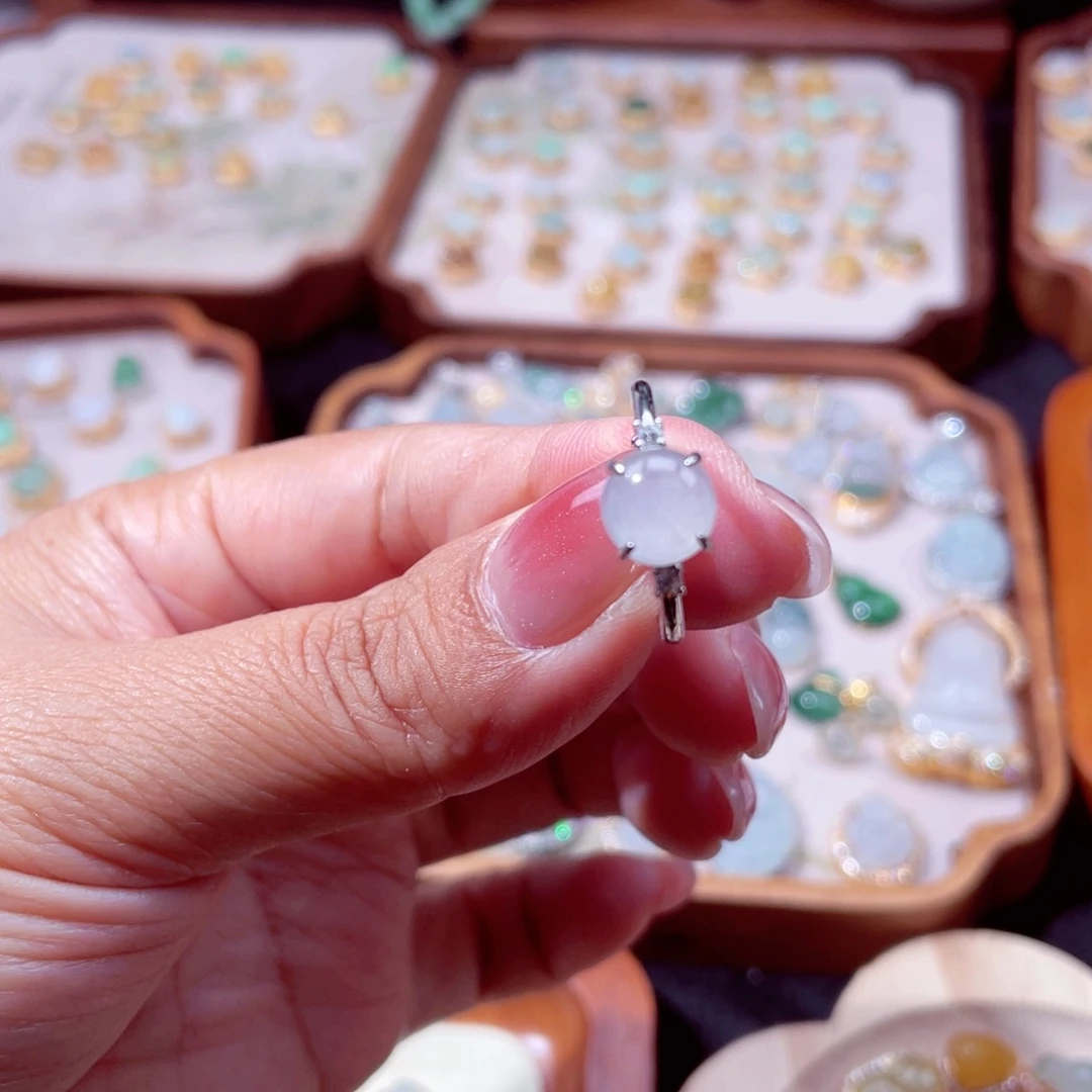 翡翠银S925镶嵌颈饰戒指