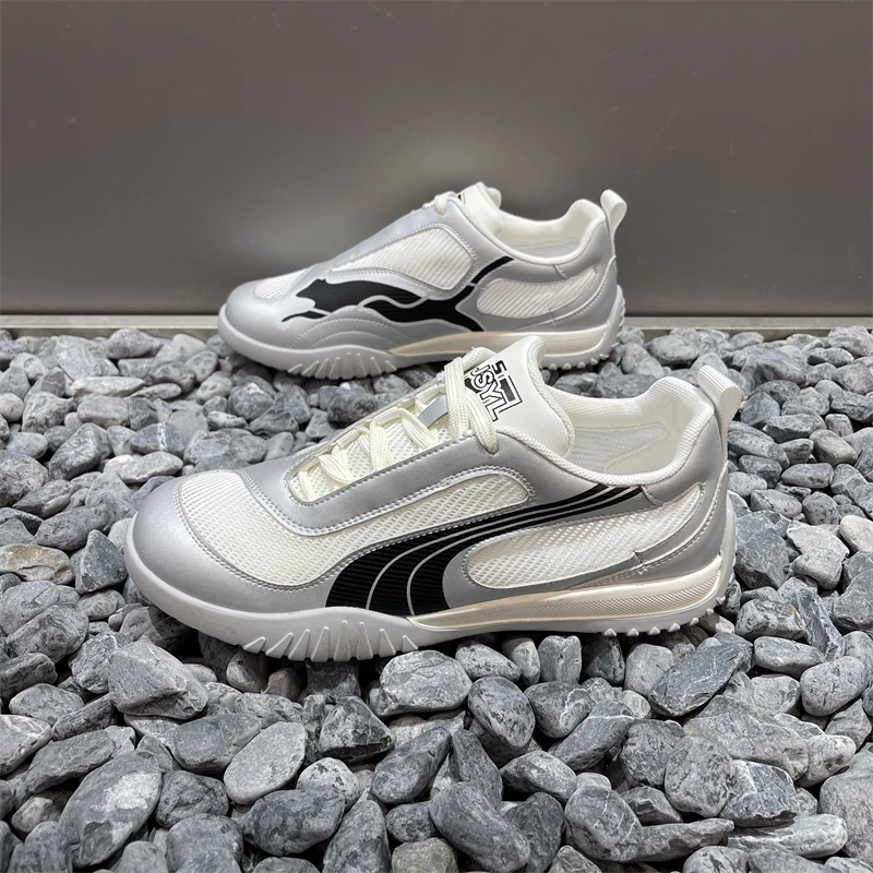 时尚男鞋设计感小众纯色日常百搭板鞋精神小伙系带圆头运动休闲鞋