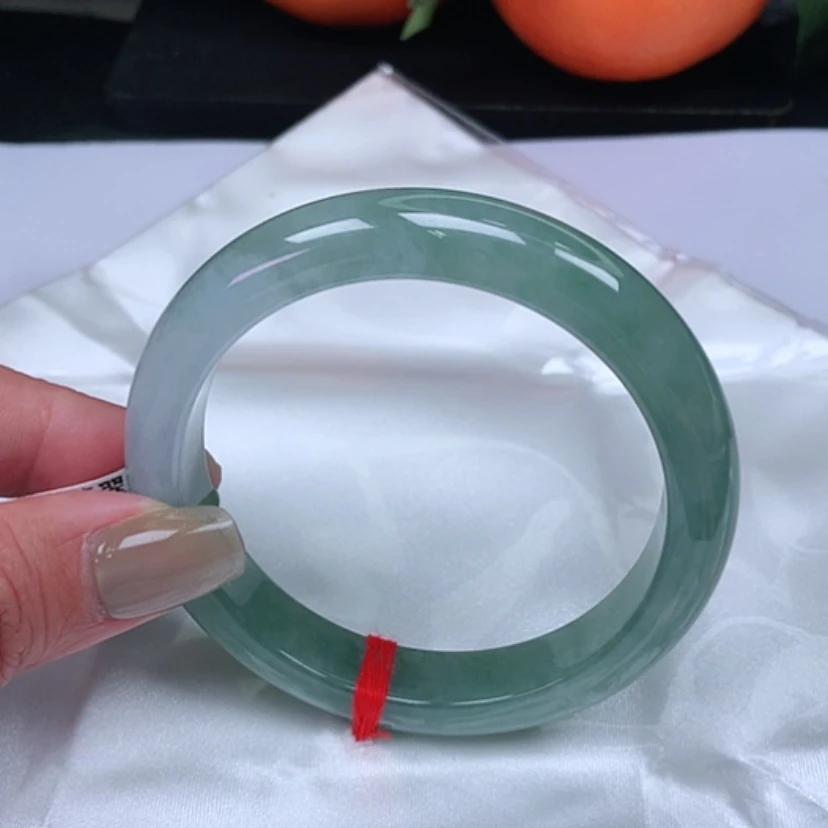 【闪购商品】翡翠手镯未镶嵌庆，