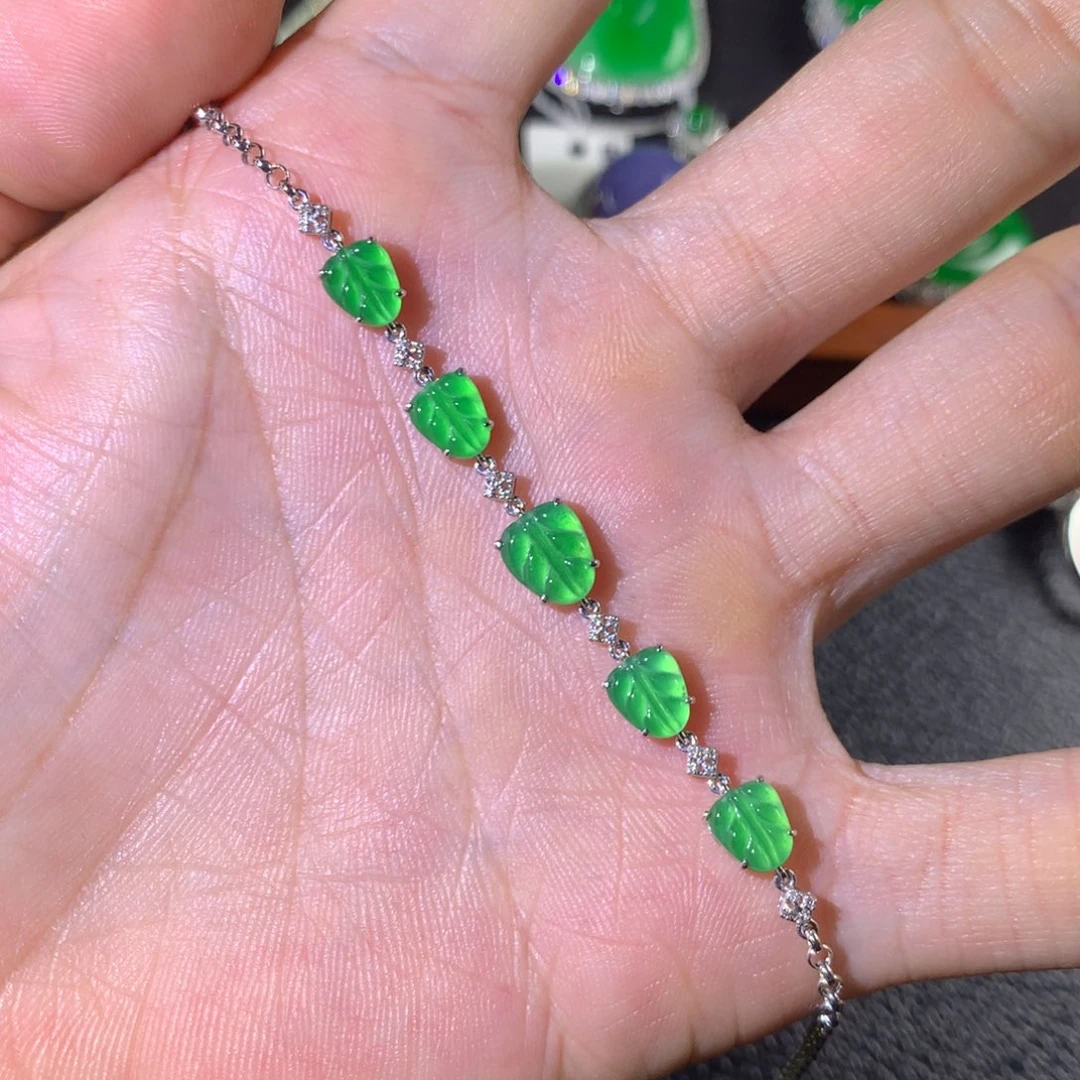 翡翠18K金镶嵌手链翡翠