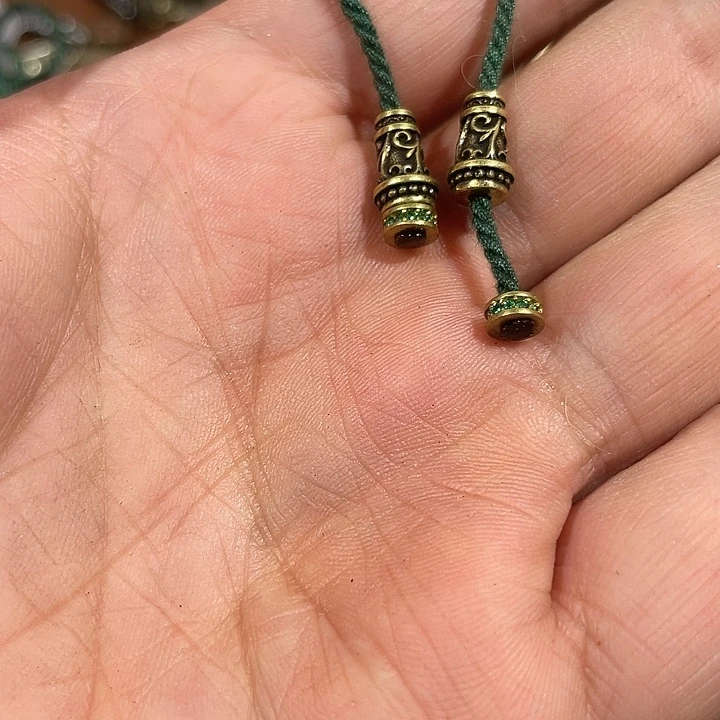 东西很好看很好看