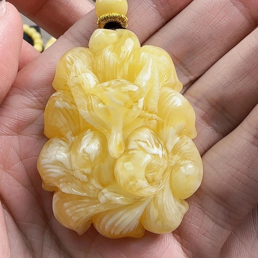琥珀未镶嵌珠宝奇石