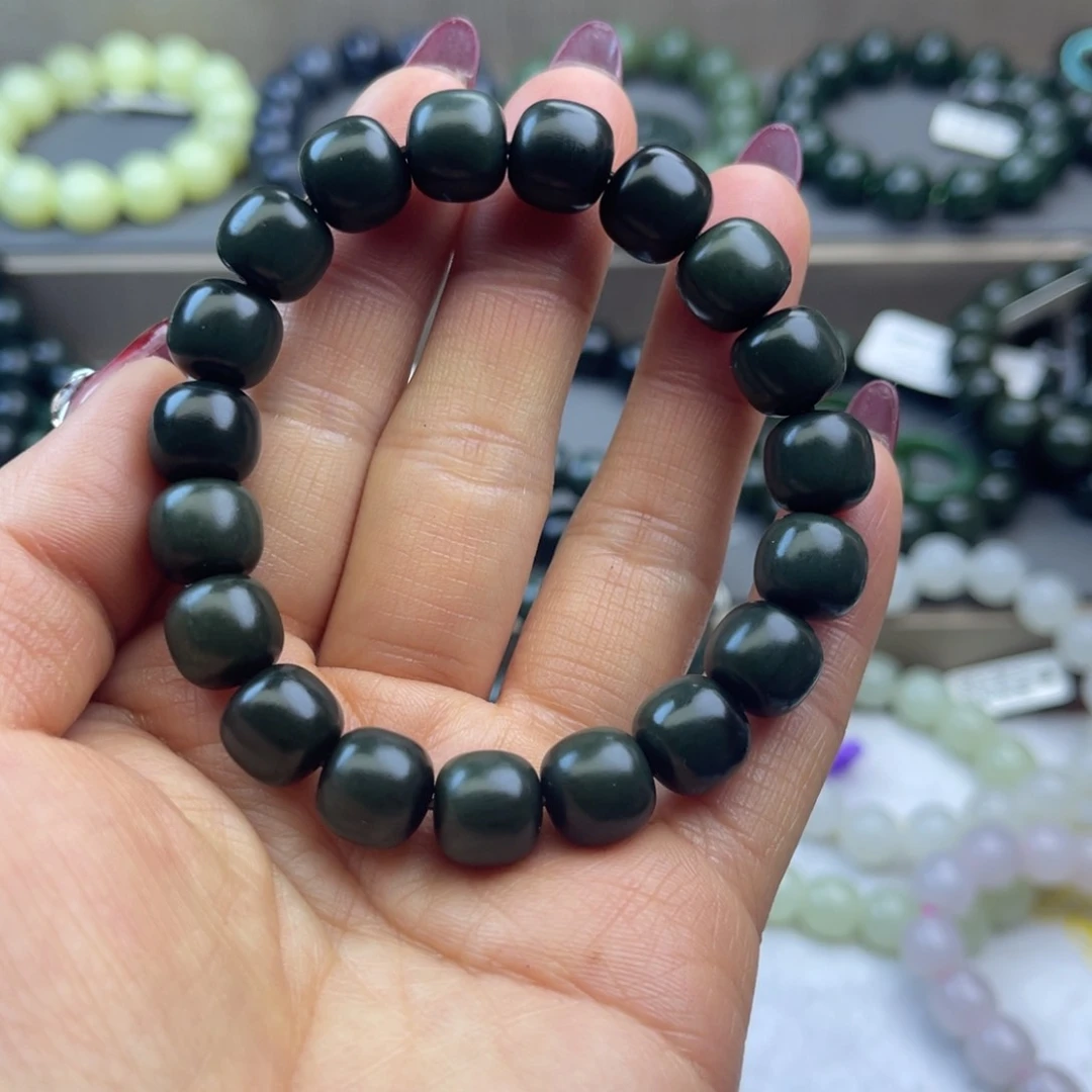 和田玉手链未镶嵌