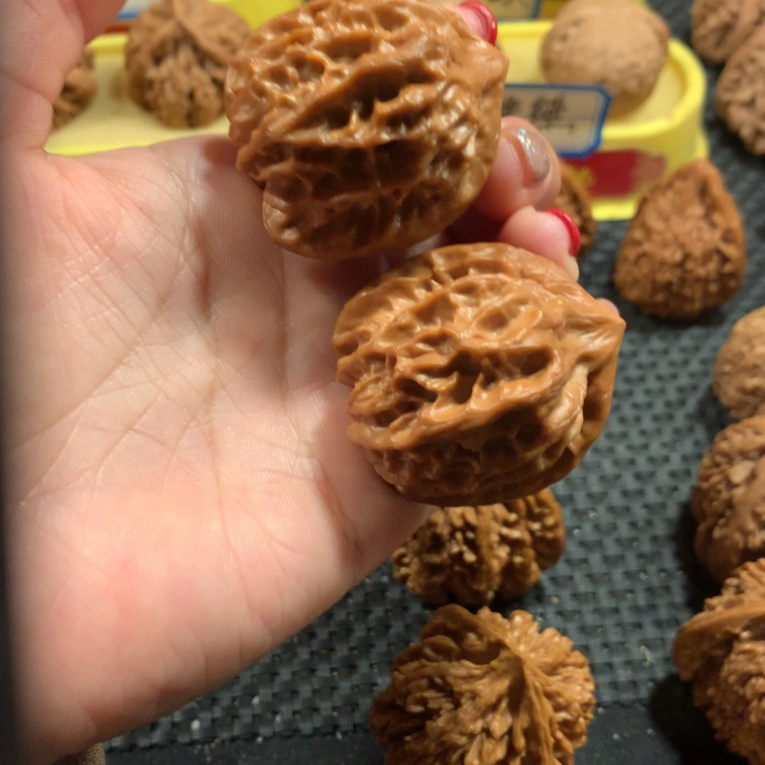 *****文玩核桃把件曹大龙