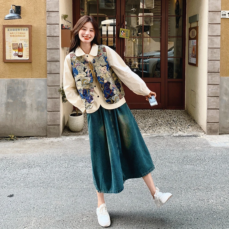 爆款甜美碎花马甲衬衫半身裙套装女2025显瘦新款巨好看秋冬三件套