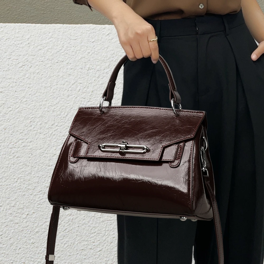 CCAMO真皮女士包包高级感锁扣小方包时尚潮流百搭包包单肩斜挎包