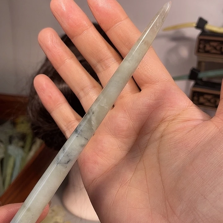蛇纹石玉未镶嵌发饰