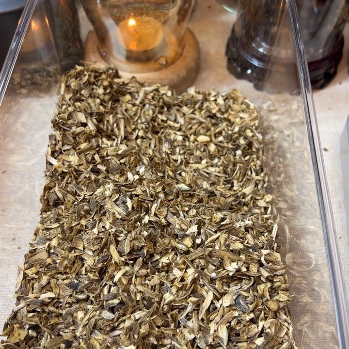 爱***1沉香沉香碎屑奇楠沉香勾丝薰香料50