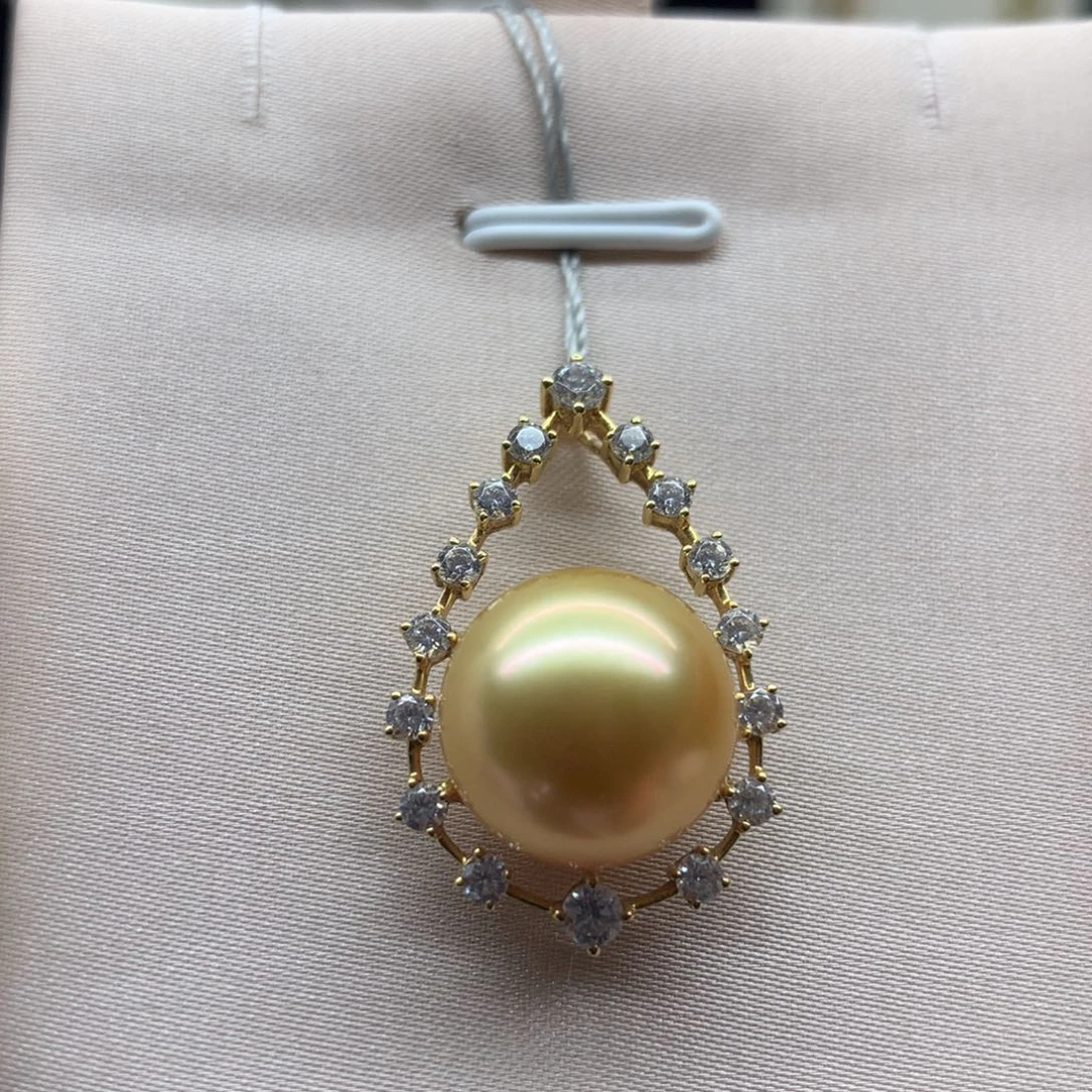 海水珍珠颈饰18K金镶嵌13mm金珠吊坠