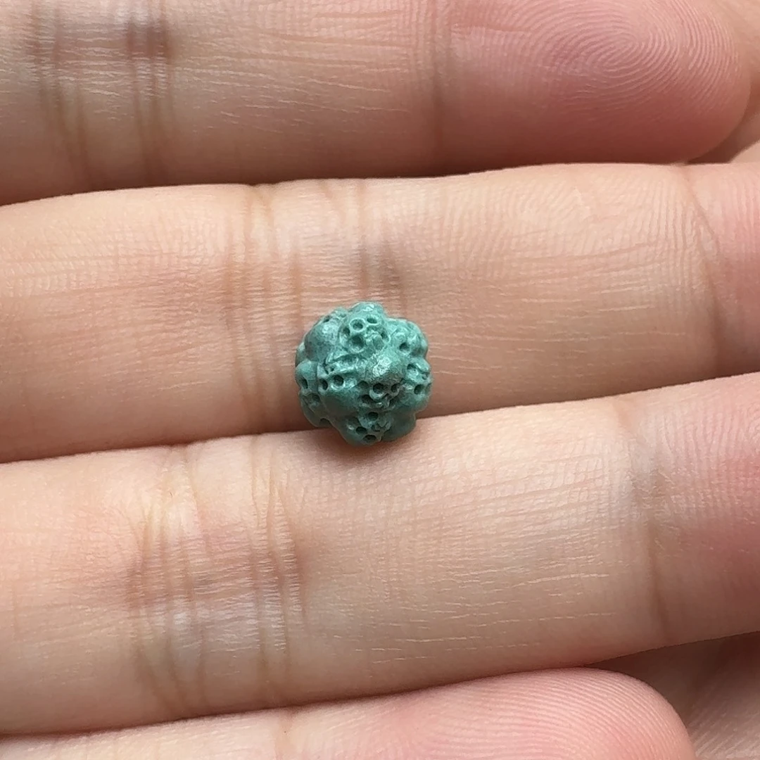 绿松石未镶嵌万骷球