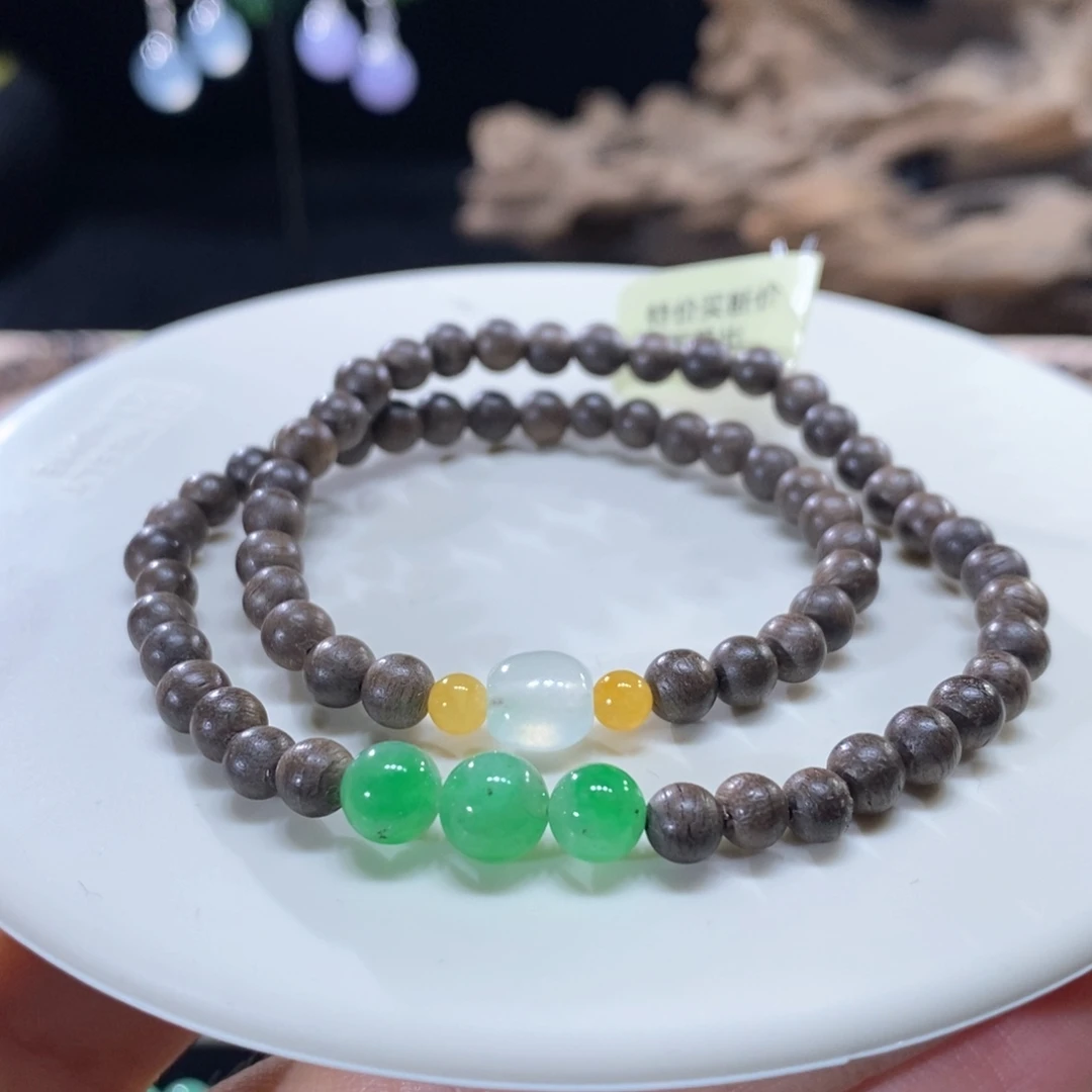 翡翠未镶嵌颈饰翡翠特价手串买断价