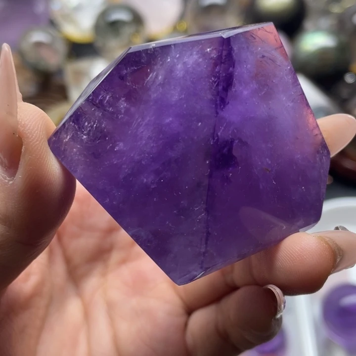未镶嵌水晶珠宝半成品