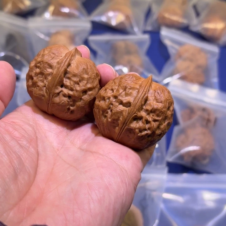 文玩核桃吊坠玄武大帝