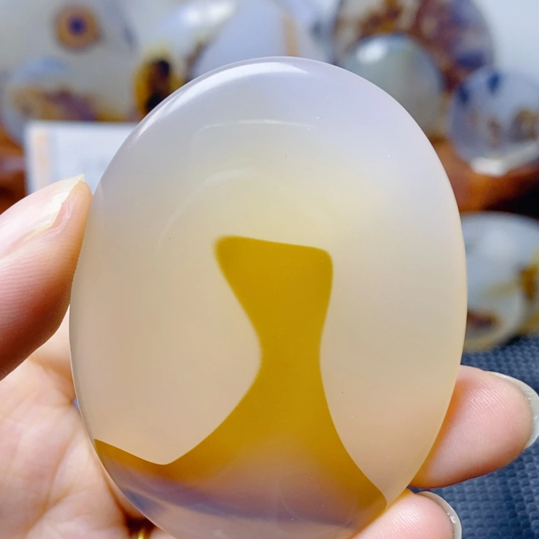 玛瑙/玉髓未镶嵌珠宝奇石