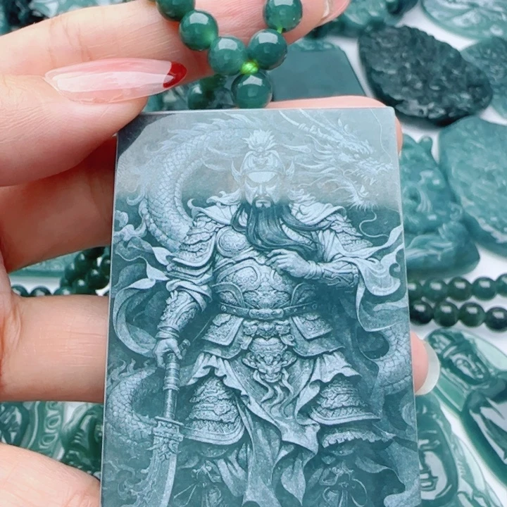 翡翠未镶嵌颈饰多样性发货天然A货翡翠