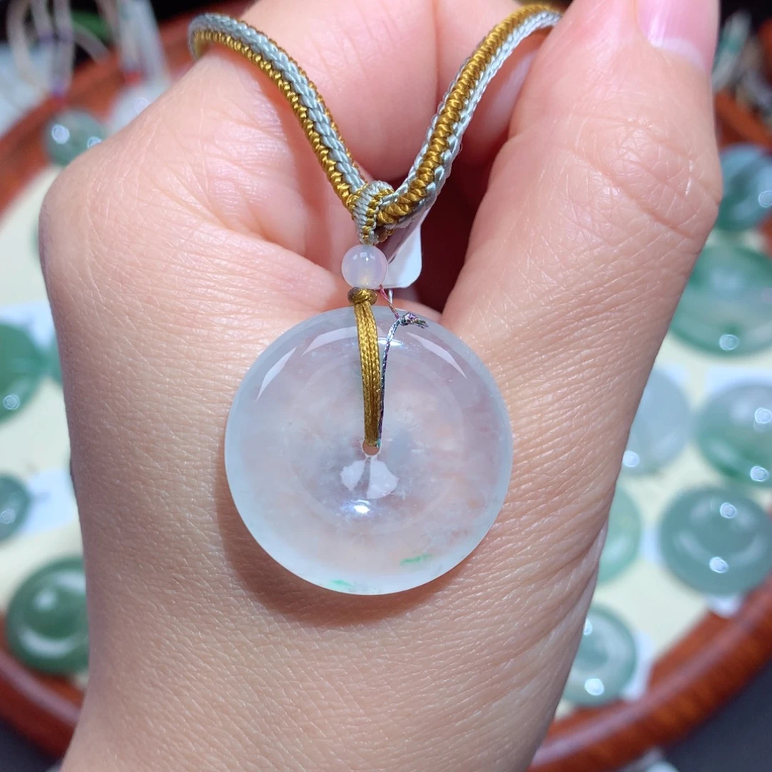 翡翠未镶嵌颈饰翡翠吊坠72