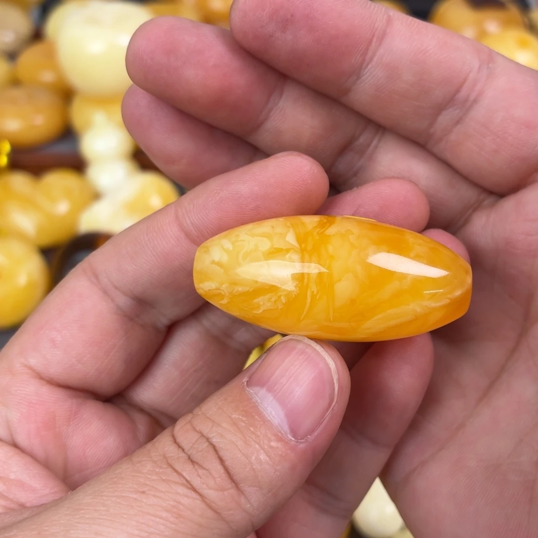 蜜蜡未镶嵌吊坠(不含链)