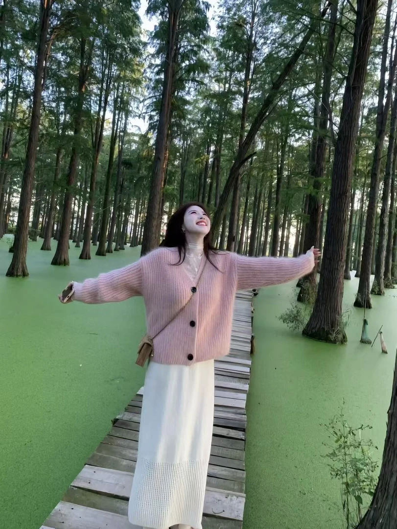 2025秋季新款韩系气质慵懒风针织衫高腰气质温柔显瘦半身裙两件套