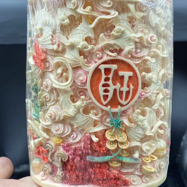 【假一赔四】16*14cm天然保真猛犸牙彩绘镂空雕刻精品笔筒摆件