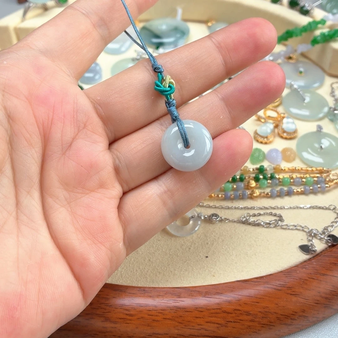 翡翠未镶嵌颈饰翡翠平安扣多样发