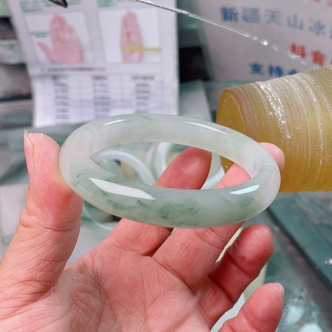 ****定制石英质玉（天山翠）