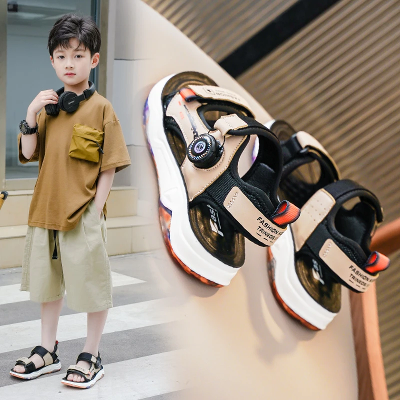 男童凉鞋夏季2025新款男孩6-12岁儿童软底防滑中大童沙滩鞋学生潮