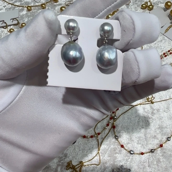 海水珍珠耳饰18K金镶嵌