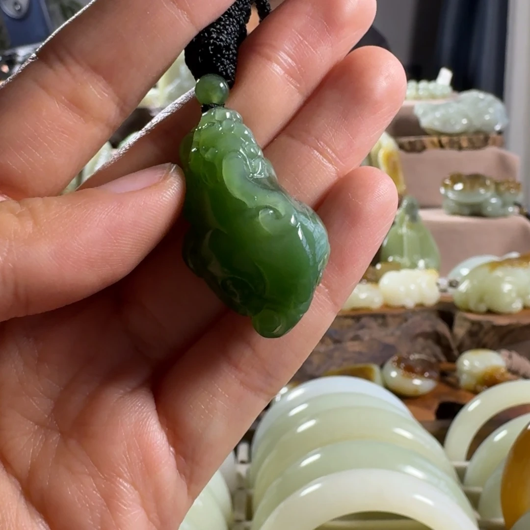 小***妈和田玉（糖玉）未镶嵌手链