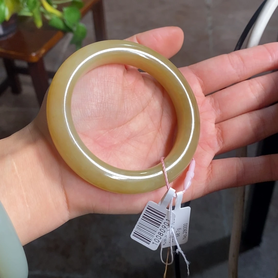 未镶嵌手镯和田玉57