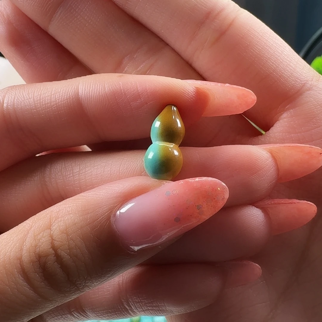 绿松石未镶嵌吊坠(不含链)双色葫芦