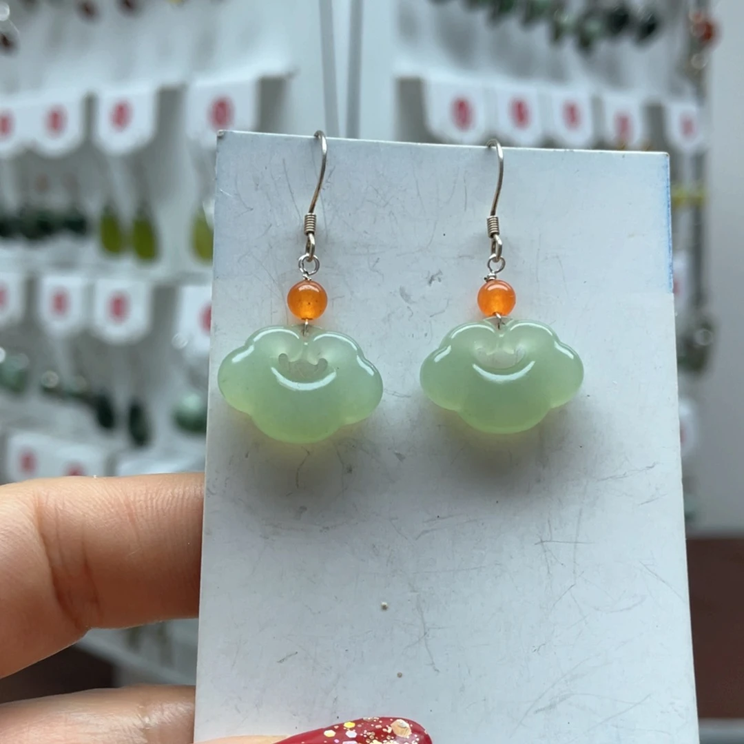 蛇纹石玉耳饰未镶嵌妙****》