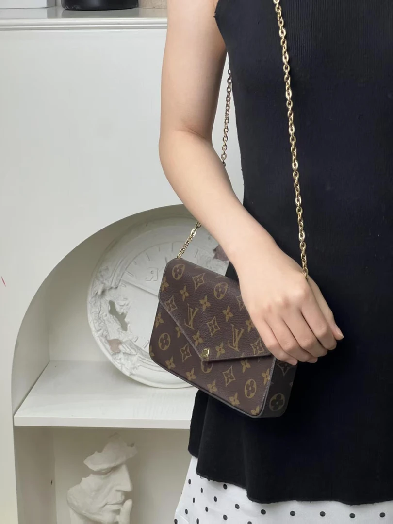 99新 LouisVuitton/路易威登 三合一老花链条包/优品