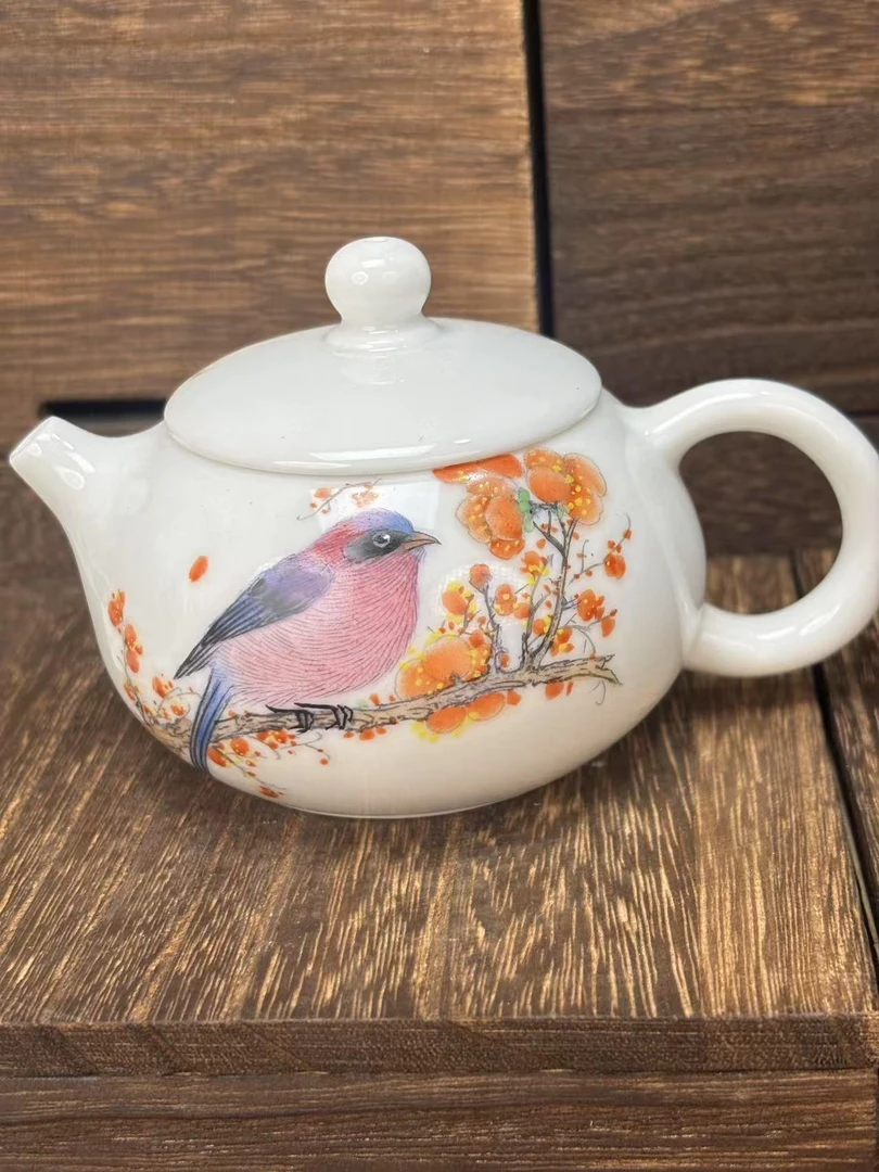 復见手绘花鸟小白壶JDD114