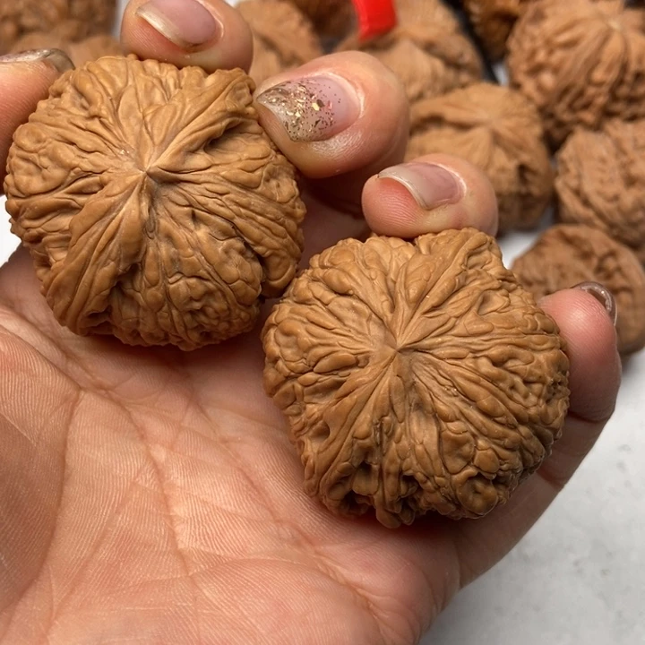 文玩核桃把件听***人南疆