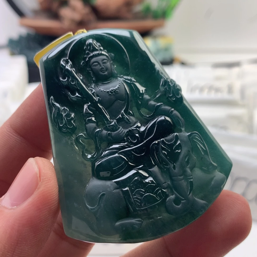 颈饰未镶嵌翡翠普贤