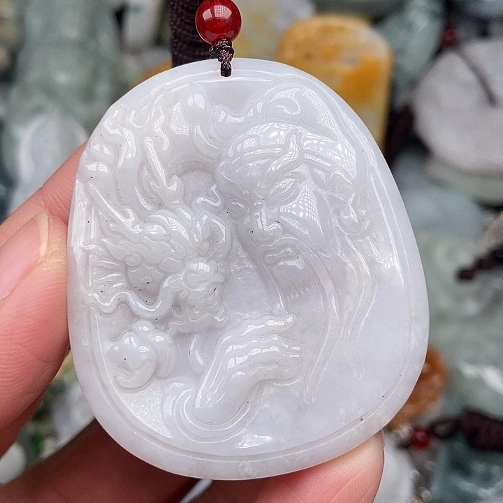 颈饰未镶嵌翡翠q