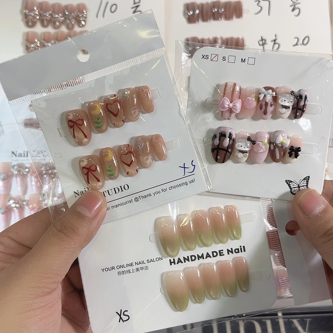 在家里面玩啊亲儿