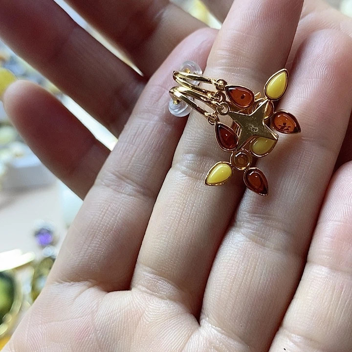 银S925镶嵌蜜蜡耳饰蜜蜡耳坠