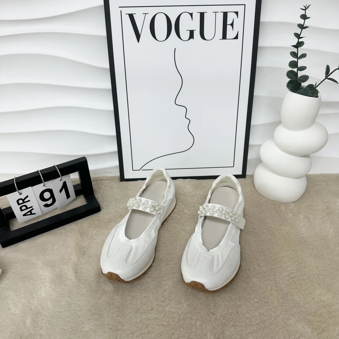 【与然良品】3078-1爆款百搭时尚休闲鞋