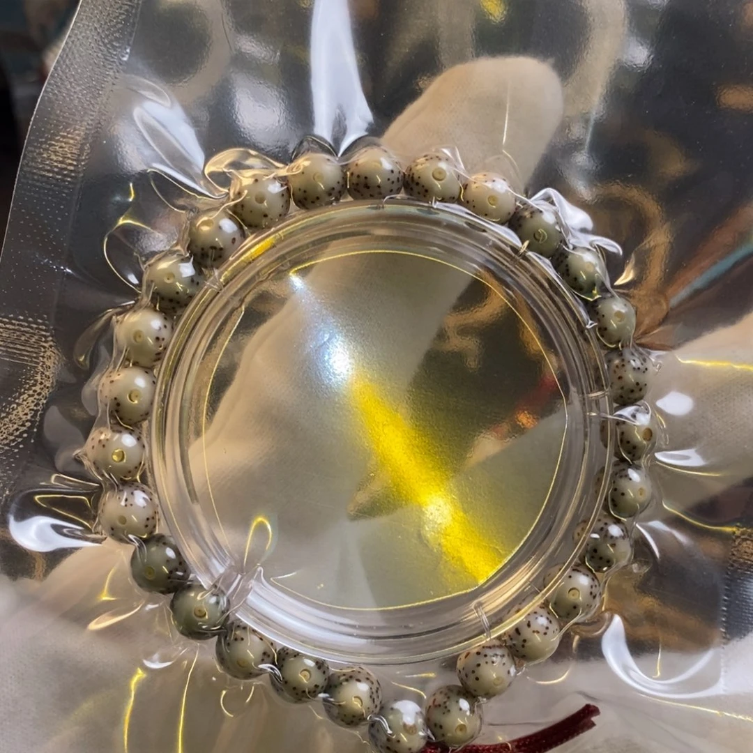 越***丘星月菩提手串骨瓷白大眼睛留白手持8圆