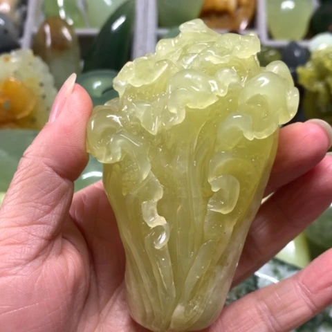 蛇纹石玉未镶嵌手把件