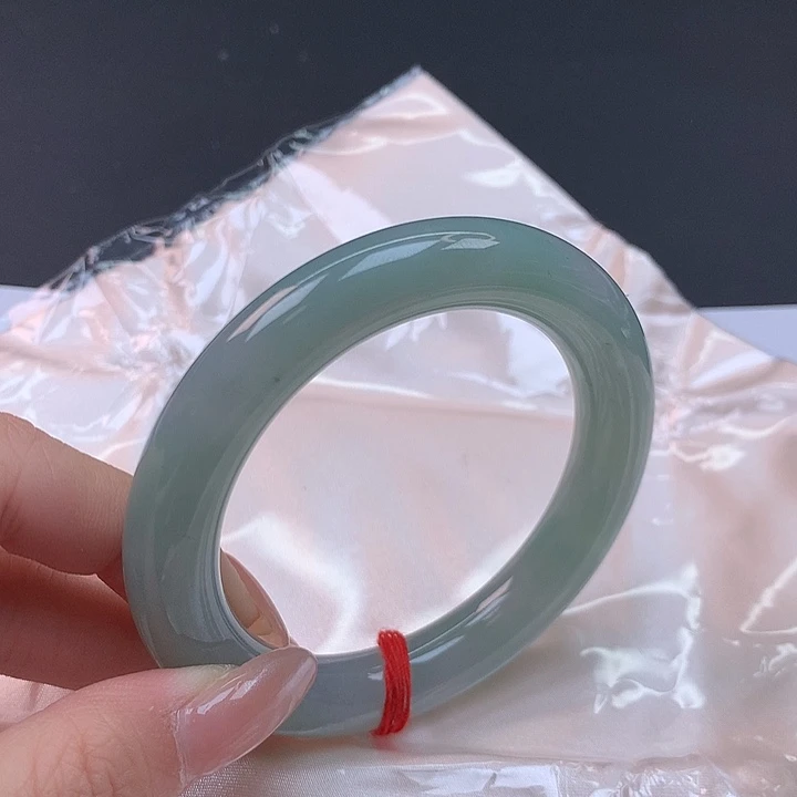 翡翠未镶嵌手镯55