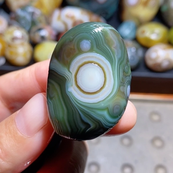 未镶嵌玛瑙/玉髓珠宝半成品10