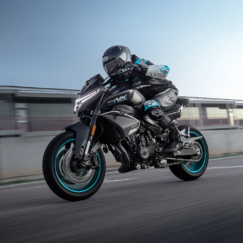 Cfmoto春风 800NK 2025款 摩托车