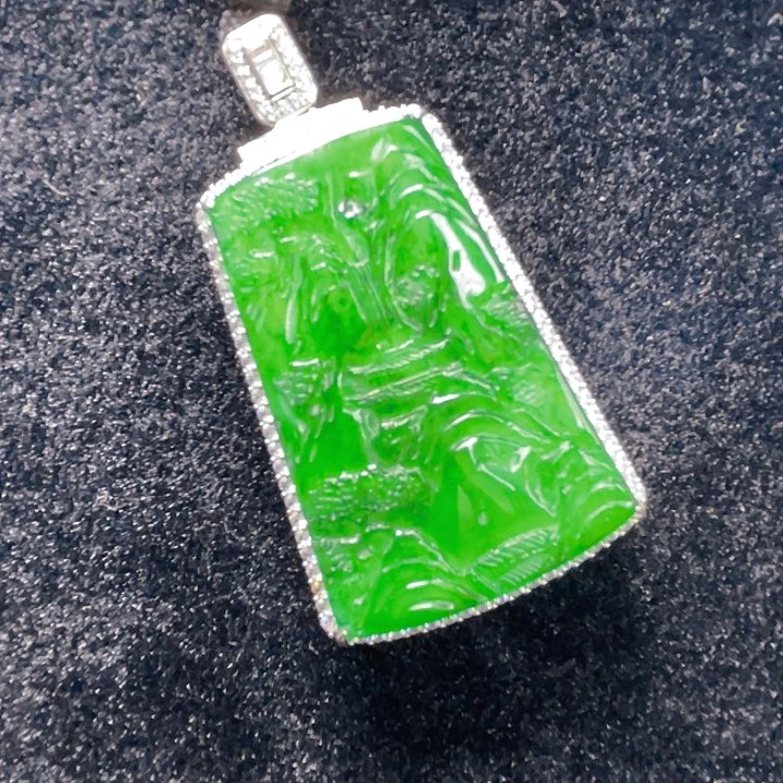 翡翠颈饰未镶嵌12，